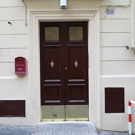 Gianicolo'S Hill Suite Apartment Rome Exterior photo